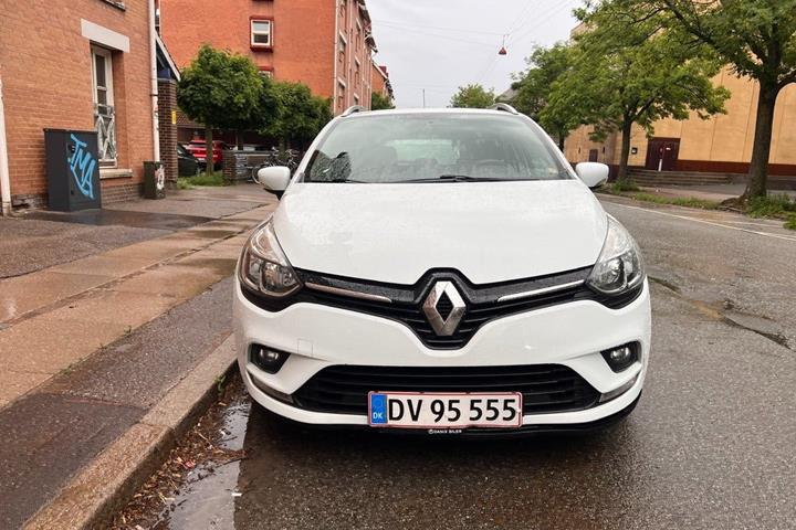 Hvid Renault Clio IV fra 2018