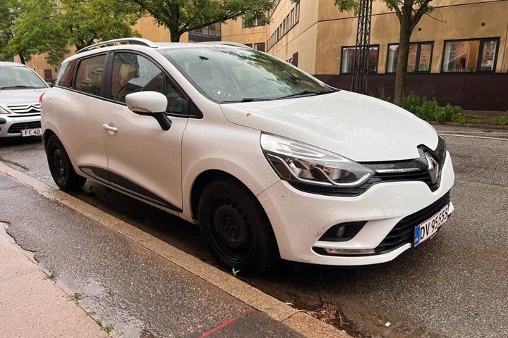 Hvid Renault Clio IV fra 2018