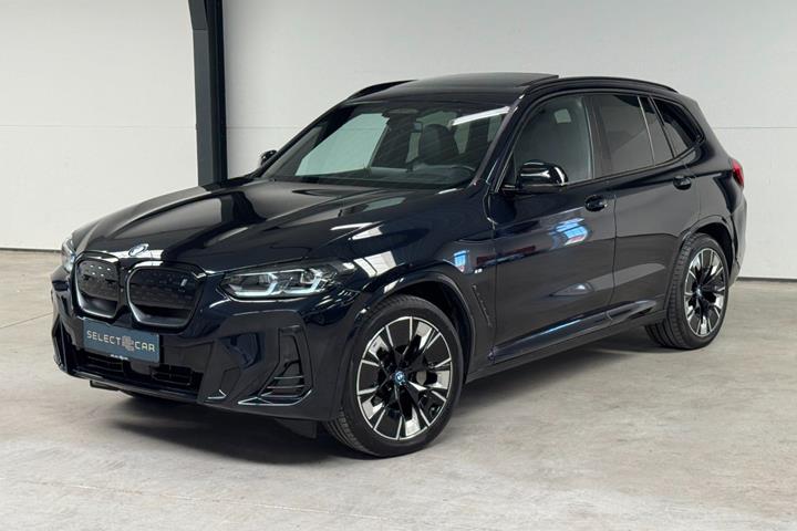 Sort BMW iX3 fra 2024