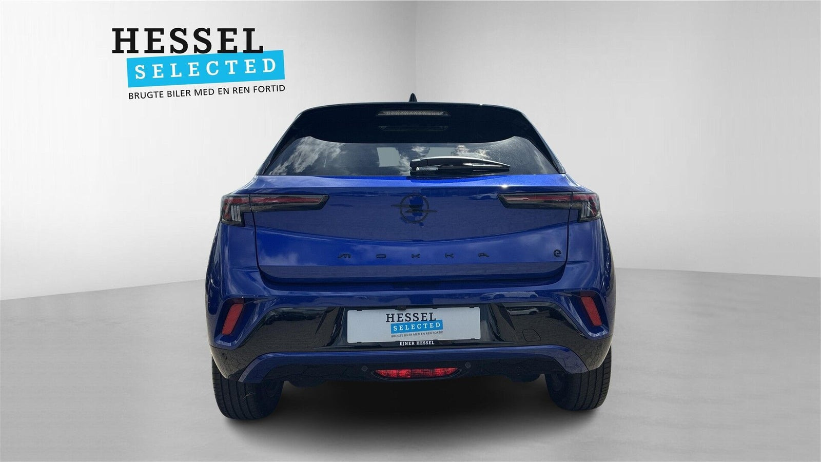 Blå Opel Mokka-e fra 2025