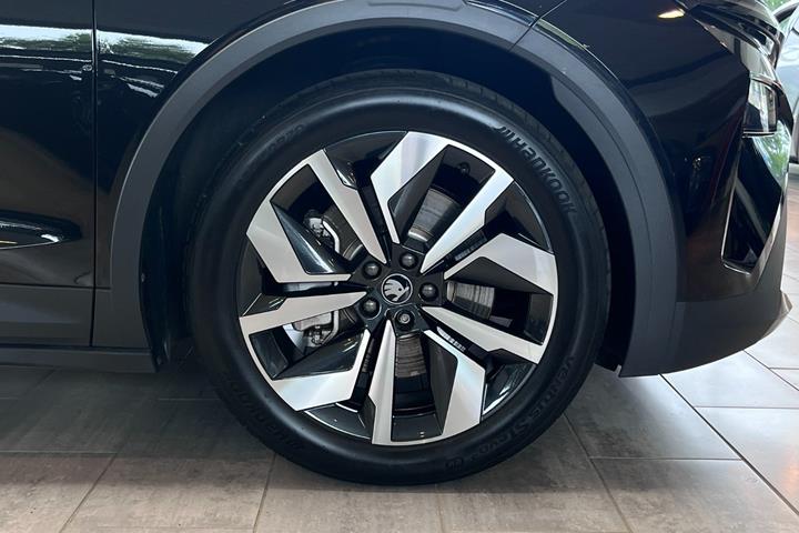 Sort Skoda Elroq fra 2025