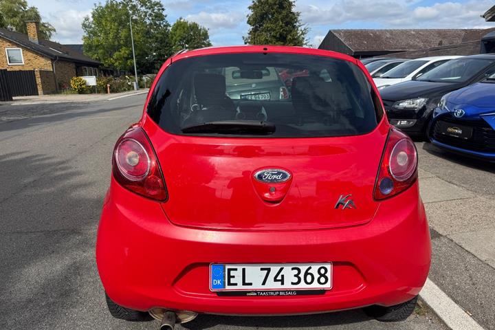 Sort Ford Ka fra 2014