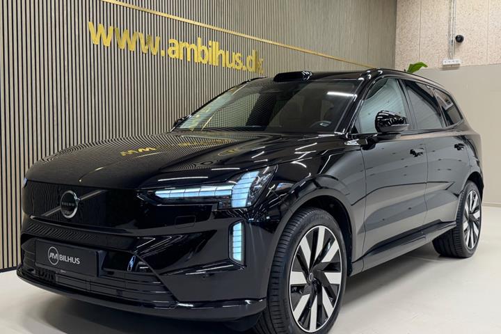 Sort Volvo EX90 fra 2025