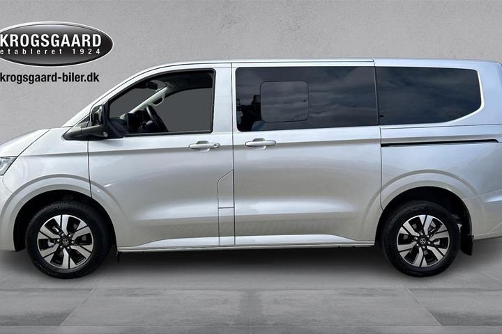 Sølv VW e-Caravelle fra 2026