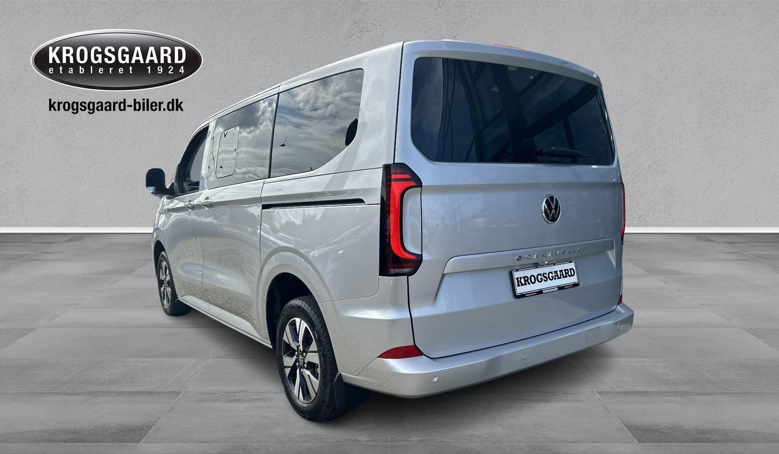 Sølv VW e-Caravelle fra 2026