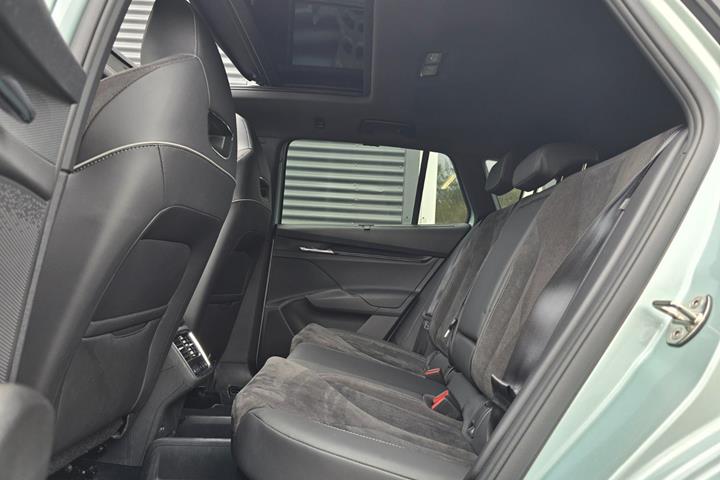 Grøn Skoda Enyaq fra 2023