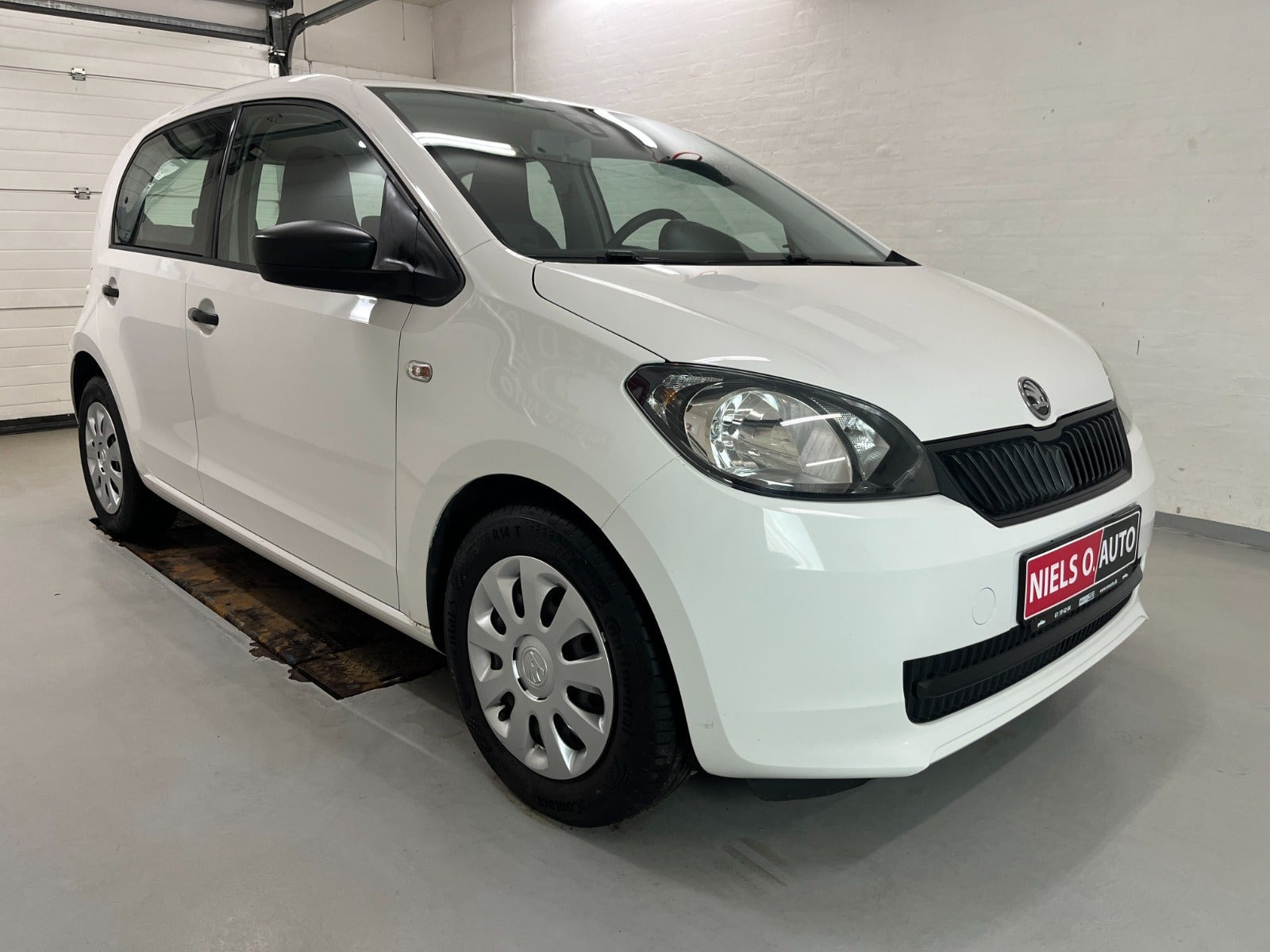 Hvid Skoda Citigo fra 2013