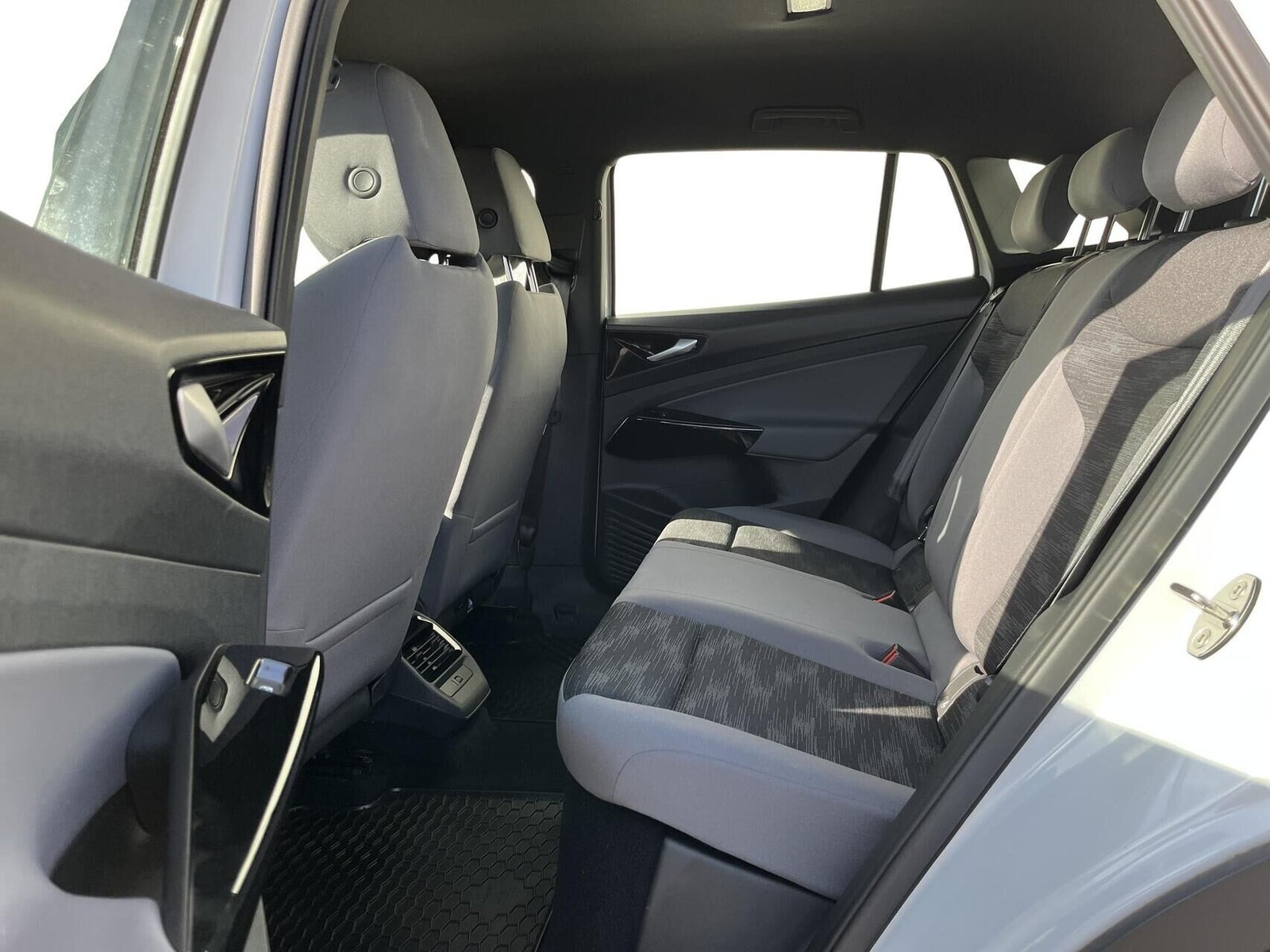 Hvid VW ID.4 fra 2023
