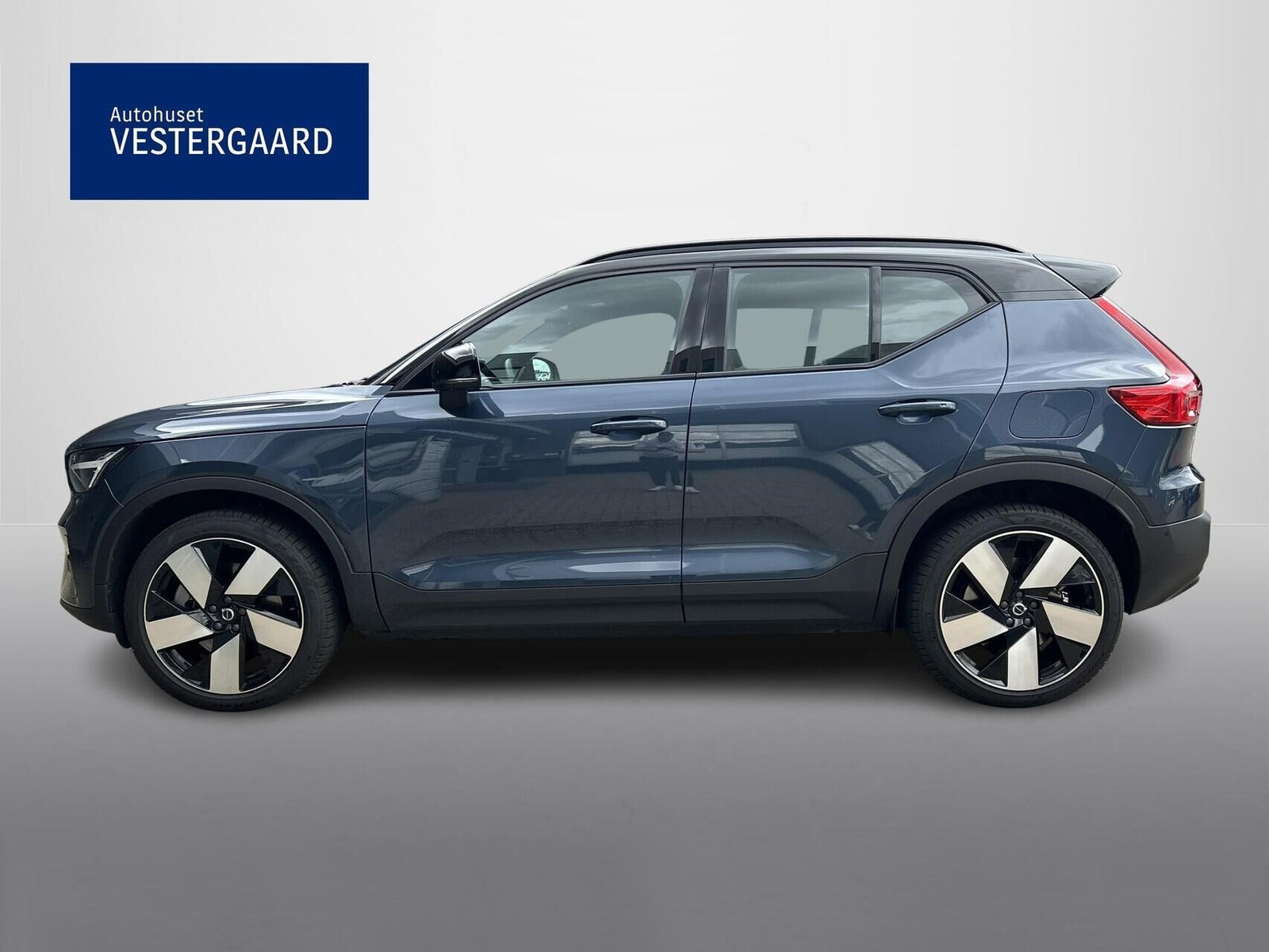 Blå Volvo EX40 fra 2026