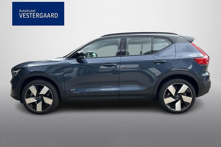 Blå Volvo EX40 fra 2026