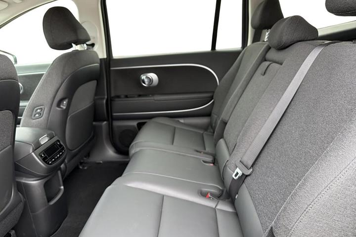 Sort Hyundai Ioniq 9 fra 2026