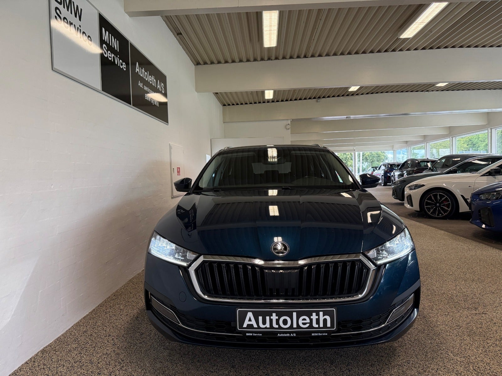 Blå Skoda Octavia fra 2021