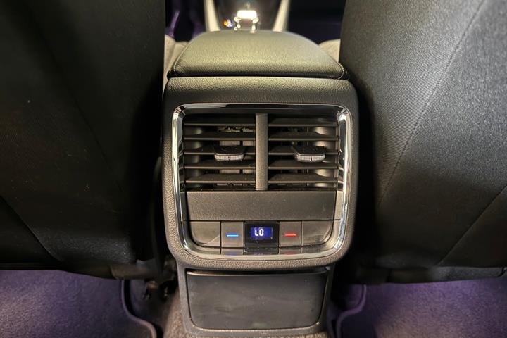 Blå Skoda Octavia fra 2021