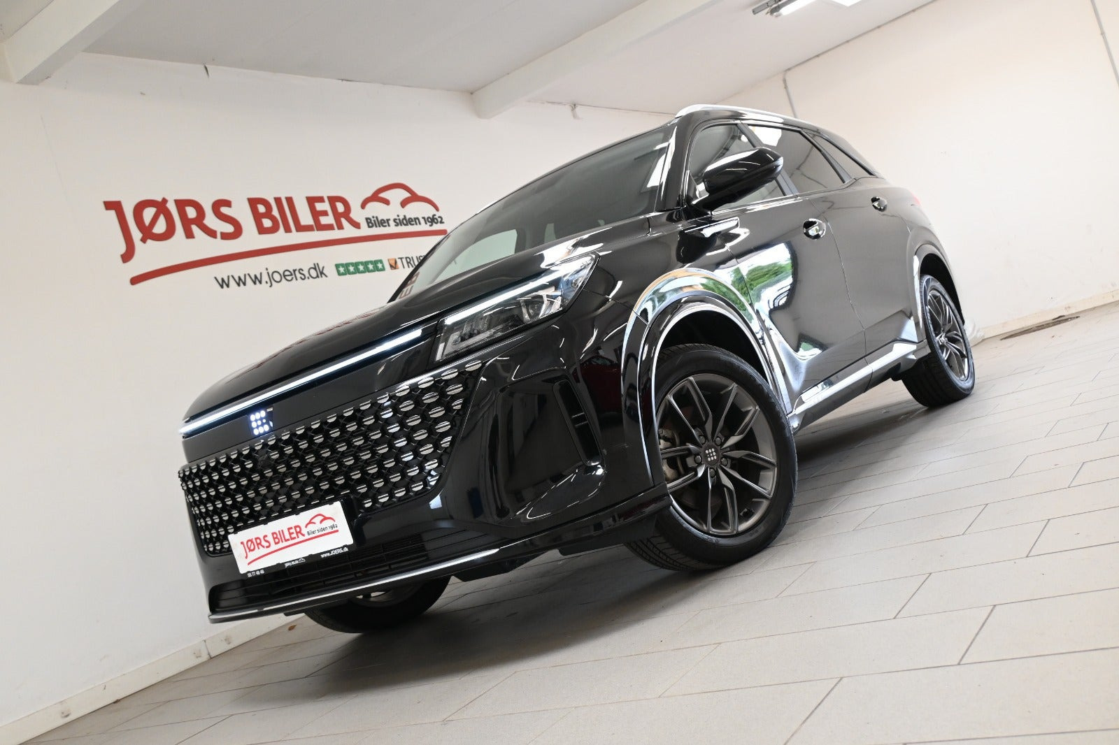 Navor E5 1,5 PHEV Rock