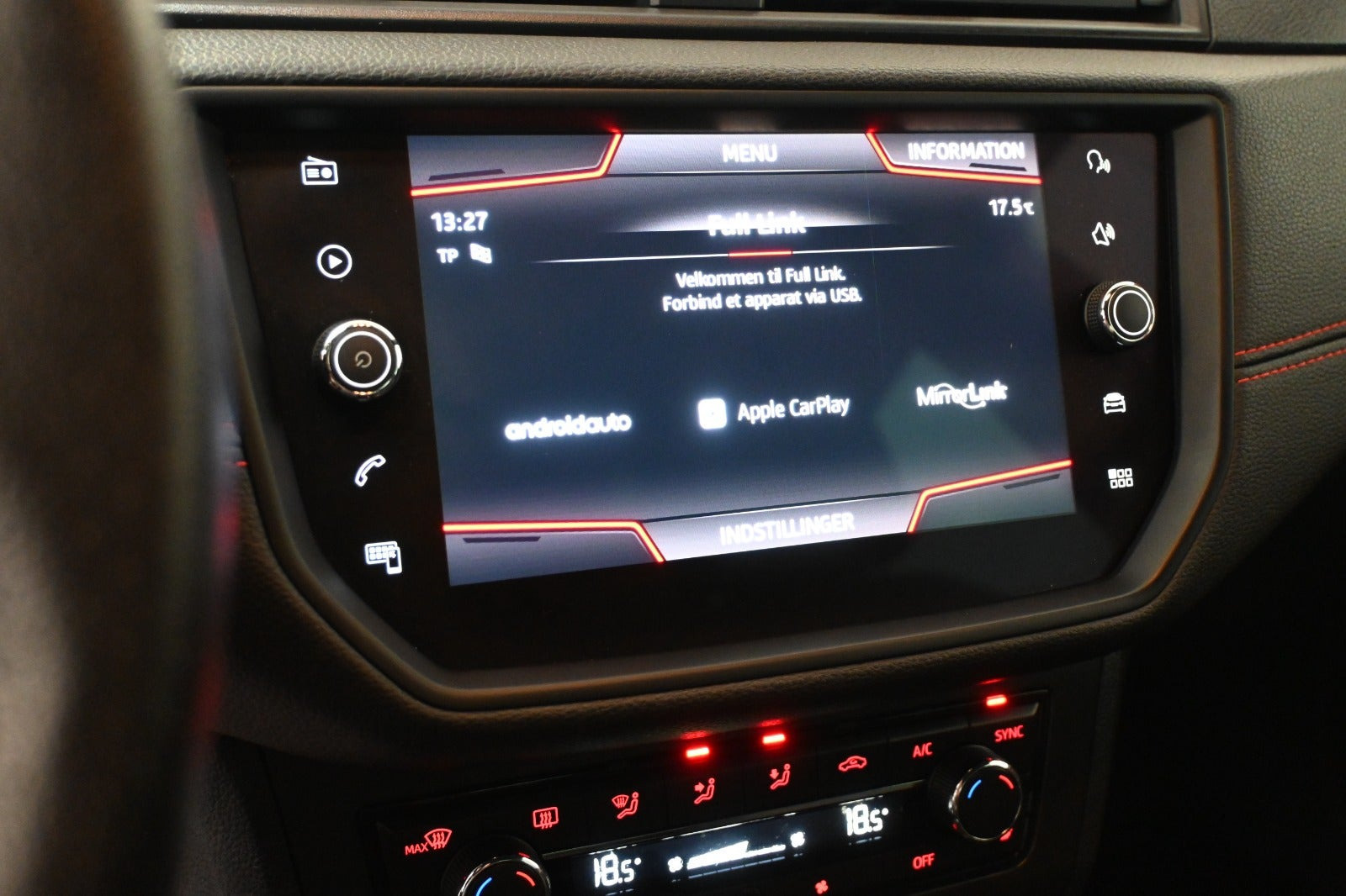 Rød Seat Arona fra 2018