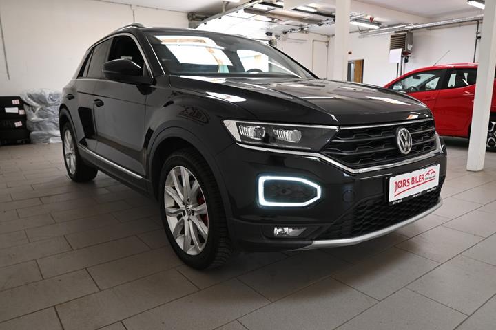 Sort VW T-Roc fra 2018