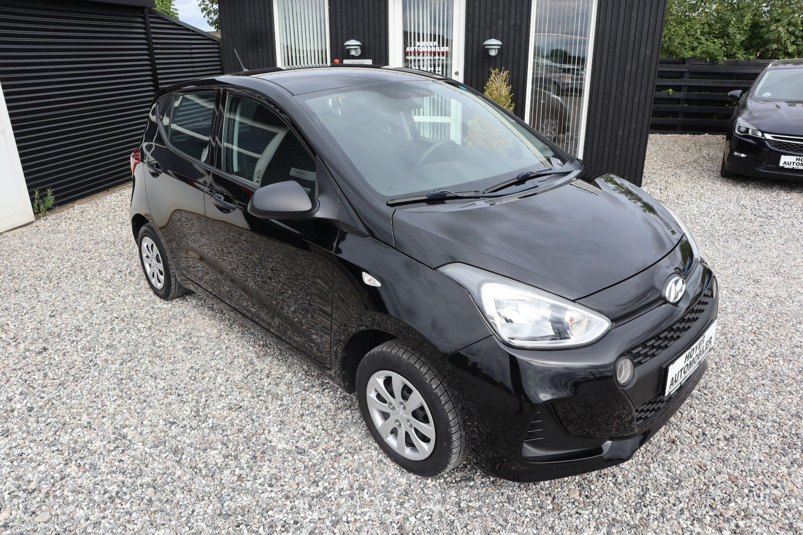 Sort Hyundai i10 fra 2018