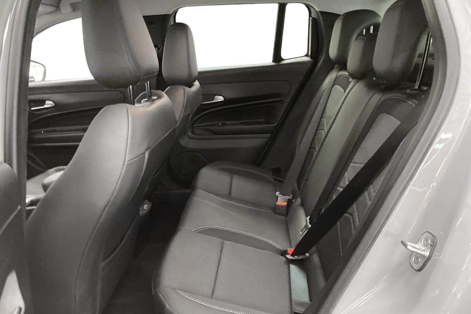 undefined Jeep Avenger fra 2025