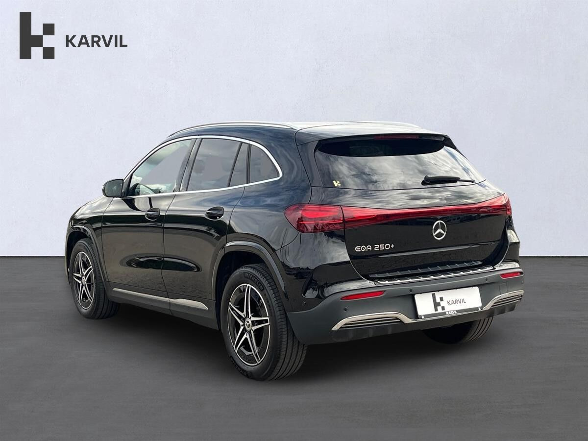 Sort Mercedes EQA250+ fra 2025