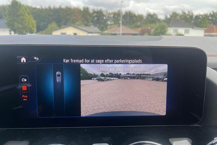 Sort Mercedes EQA250+ fra 2025