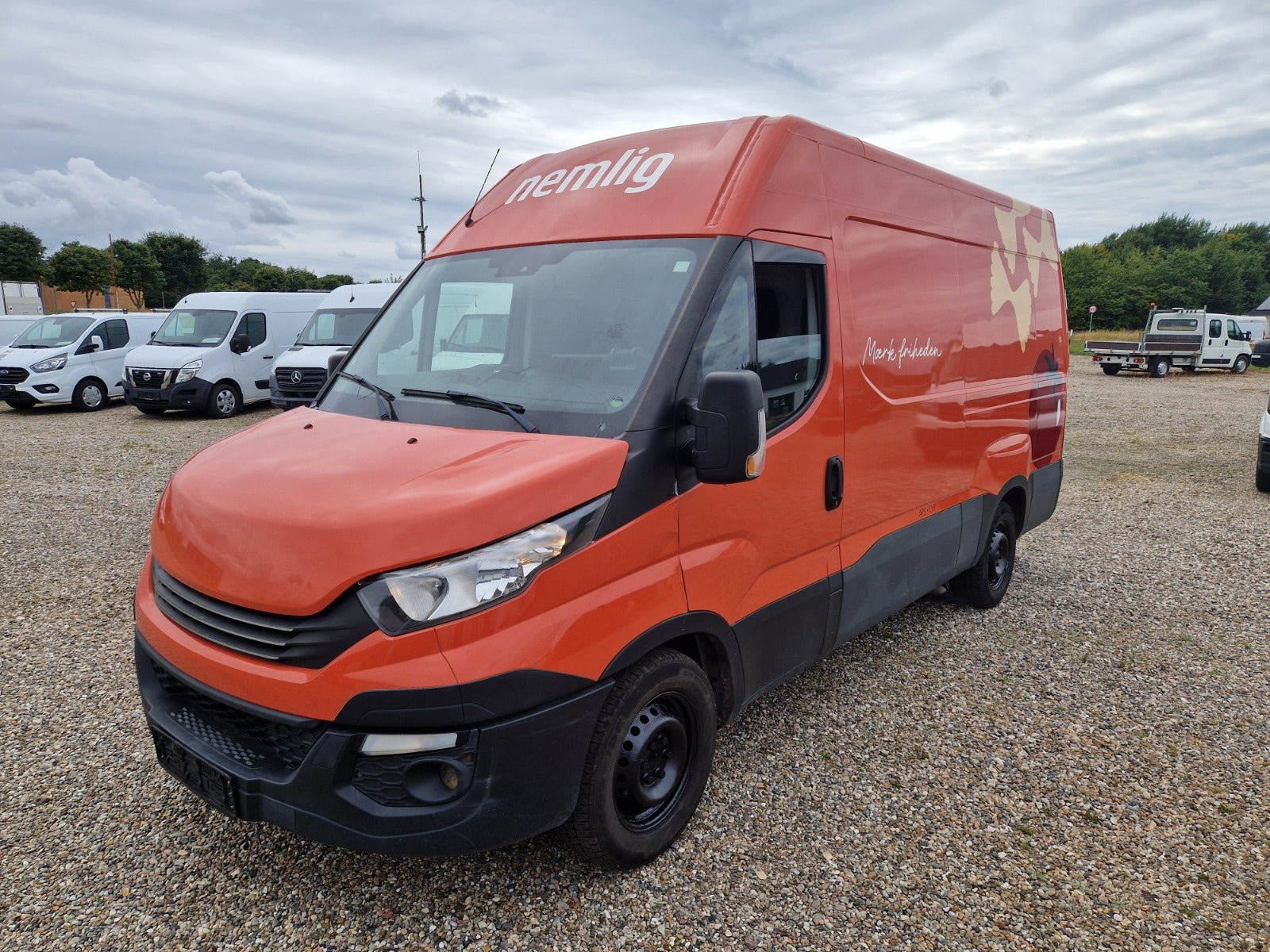 Iveco Daily 2,3 35S14 12m³ Van AG8