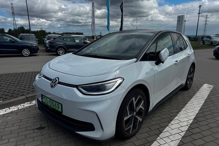 Hvid VW ID.3 fra 2023 set udefra