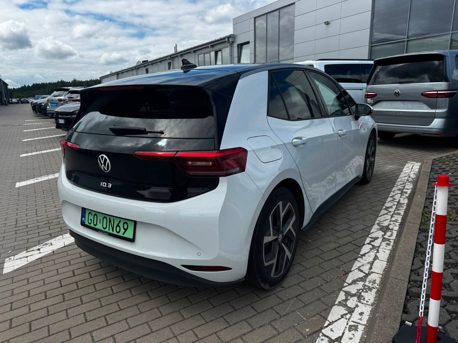 Hvid VW ID.3 fra 2023