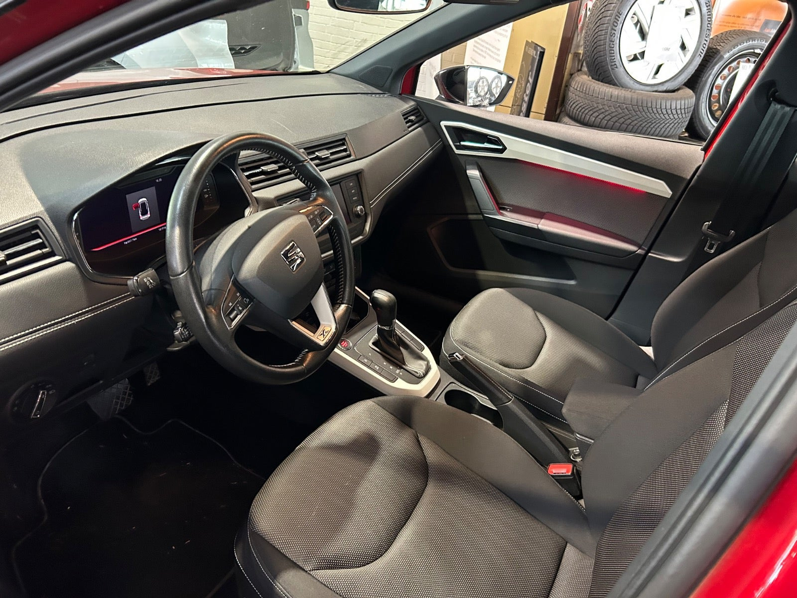 Rød Seat Arona fra 2019