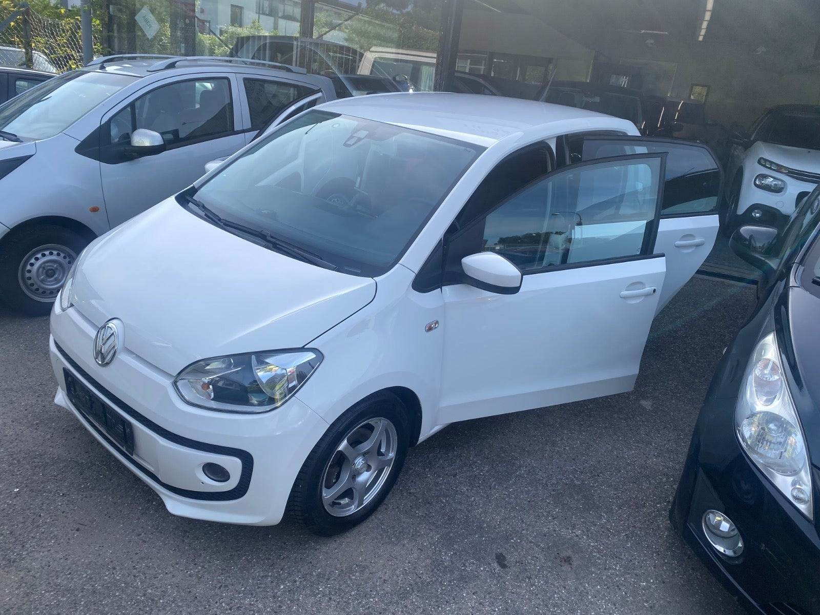 undefined VW UP! fra 2016