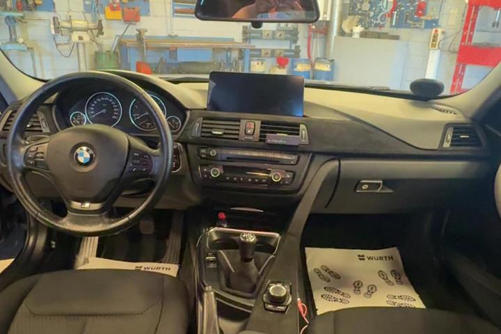 Sort BMW 316d fra 2014