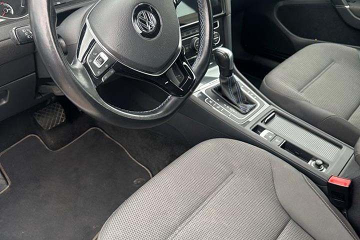 undefined VW Golf fra 2020