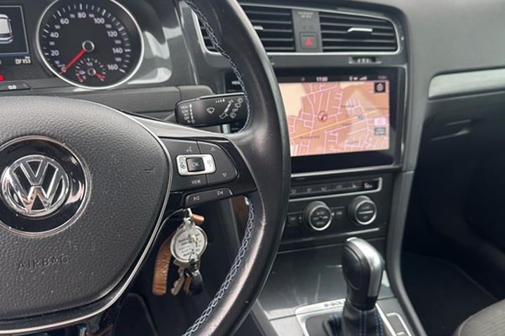 undefined VW Golf fra 2020