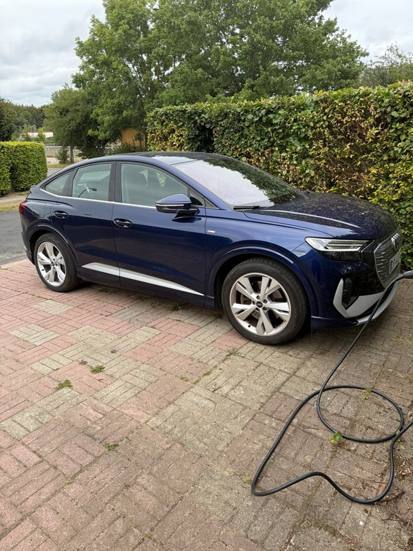 Audi Q4 40 e-tron