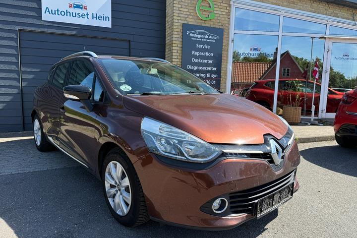 Brun Renault Clio IV fra 2013
