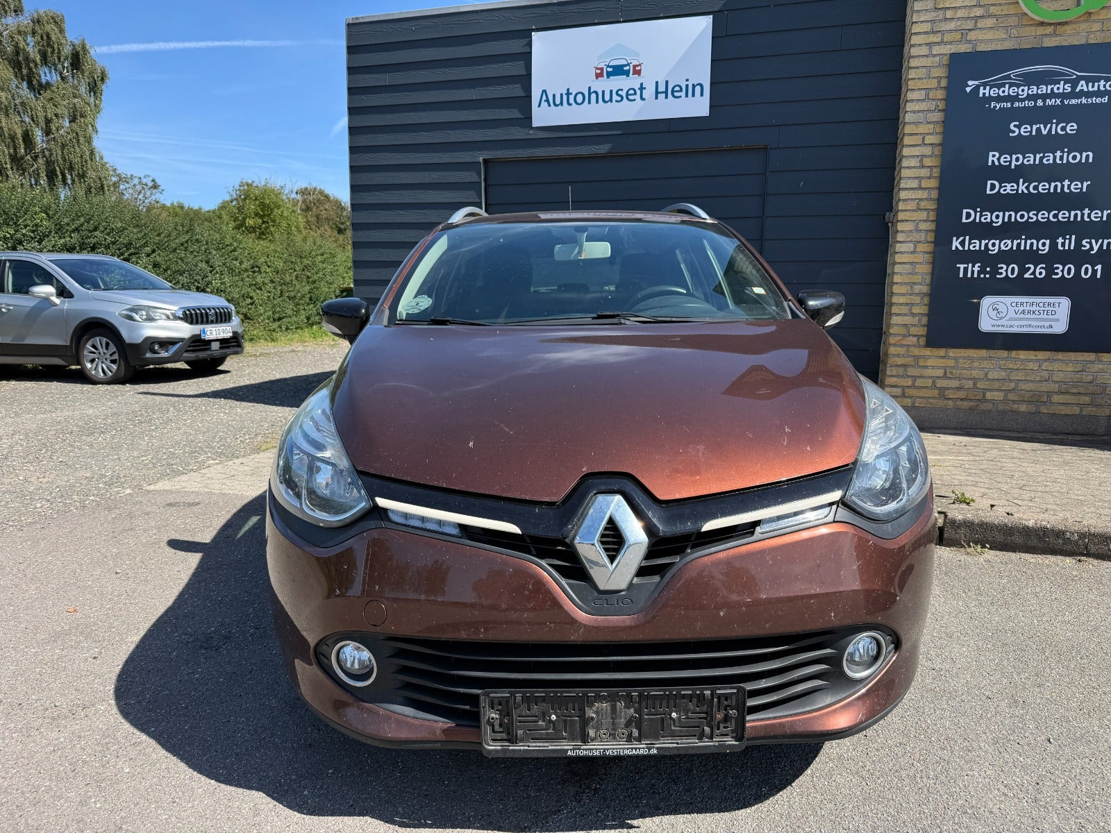 Brun Renault Clio IV fra 2013