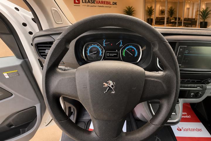 Hvid Peugeot e-Expert fra 2021