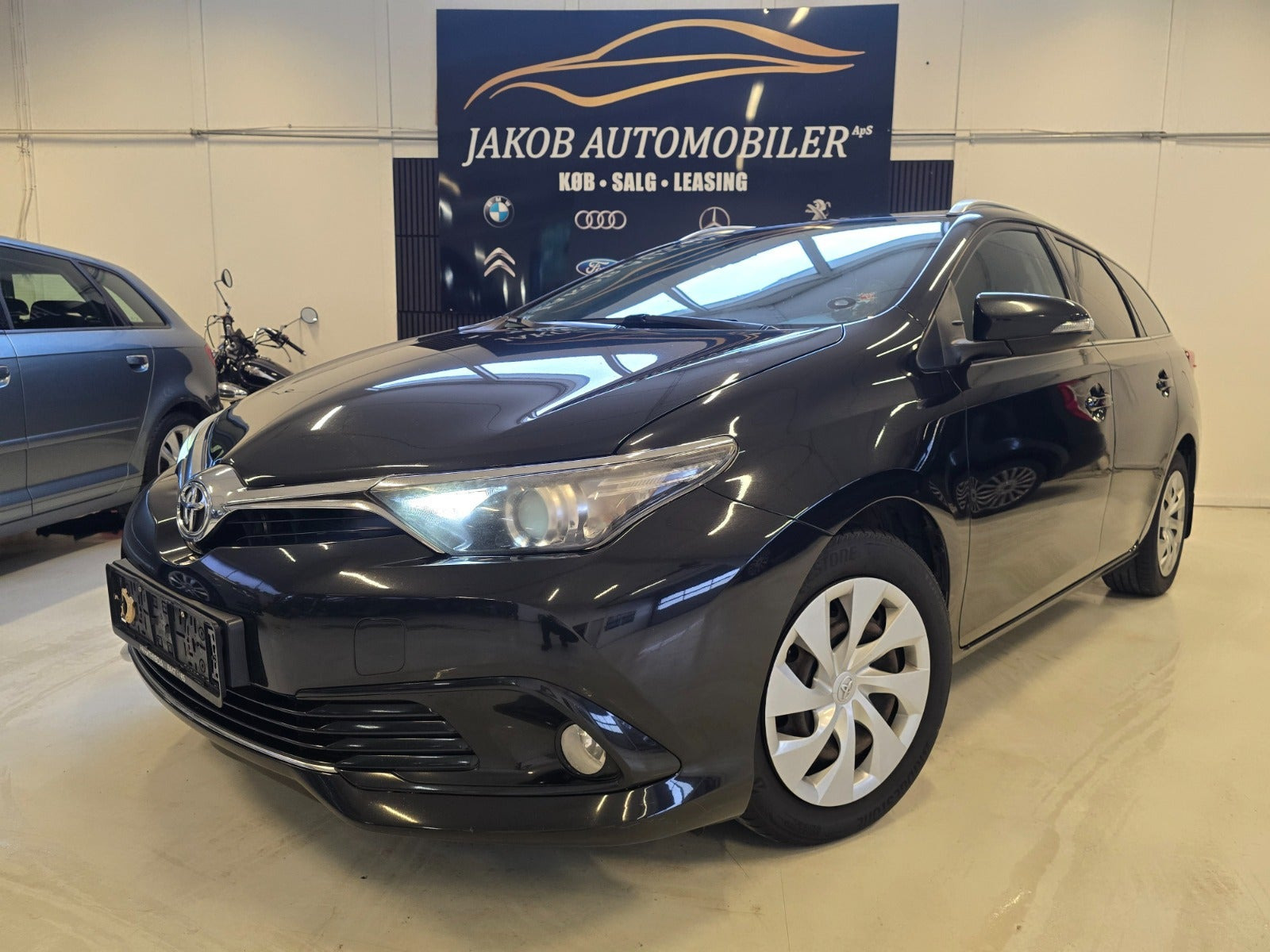 Toyota Auris 1,2 T T2 Comfort Touring Sports