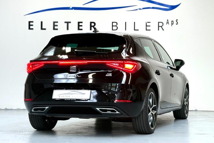 Sort Seat Leon fra 2021