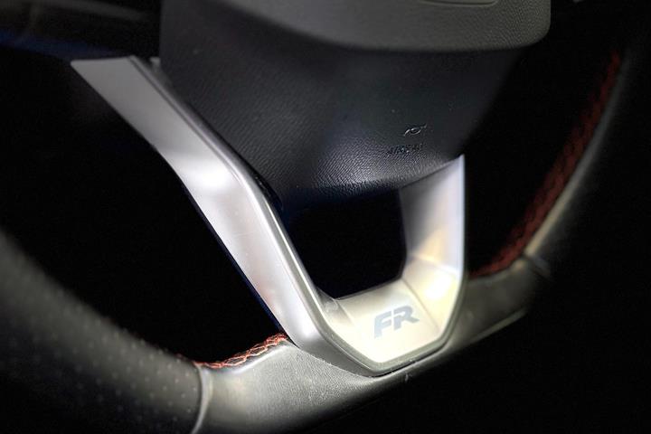 Sort Seat Leon fra 2021