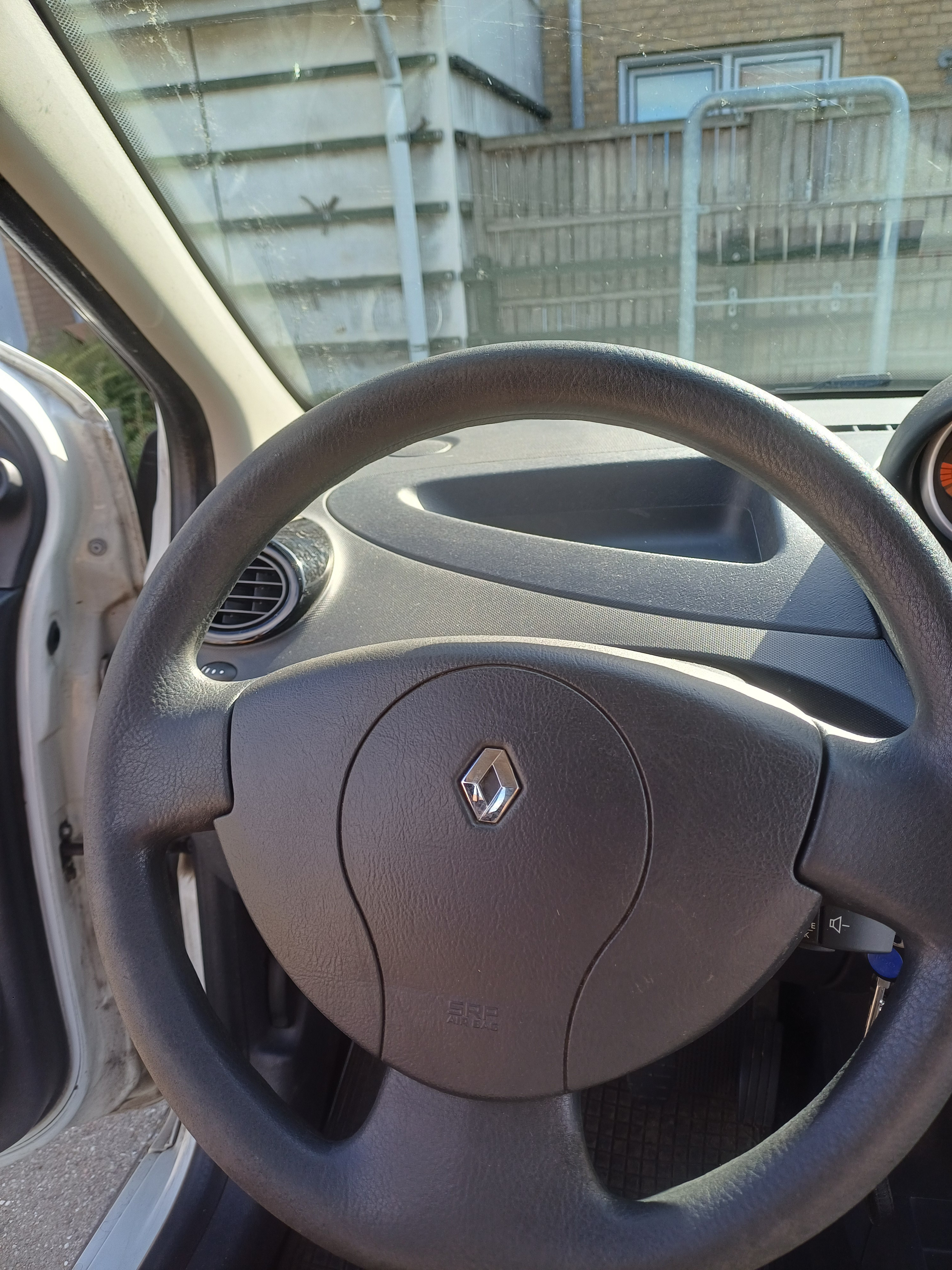 Hvid Renault Twingo fra 2014