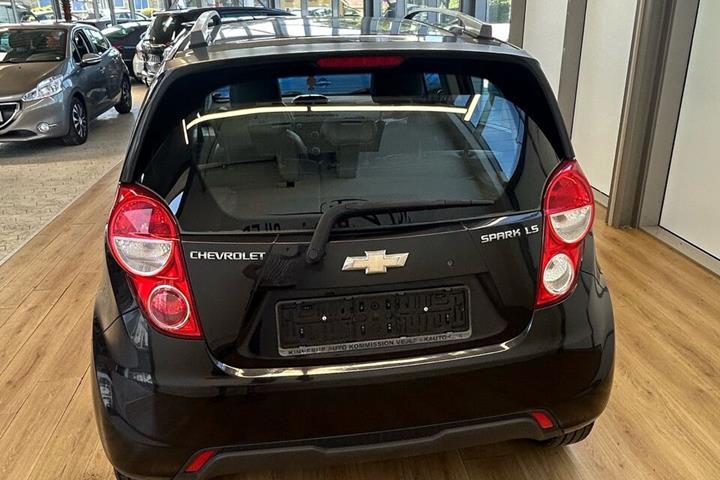 Sort Chevrolet Spark fra 2013