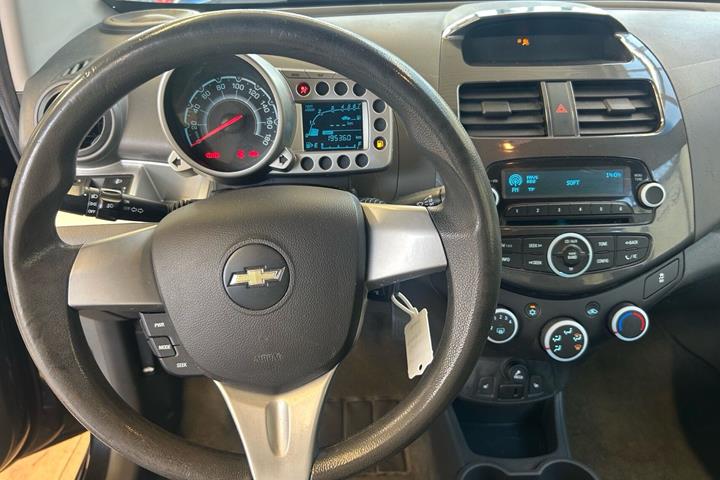 Sort Chevrolet Spark fra 2013