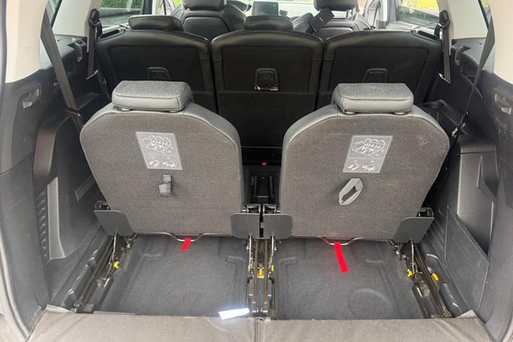 undefined Peugeot 5008 fra 2020