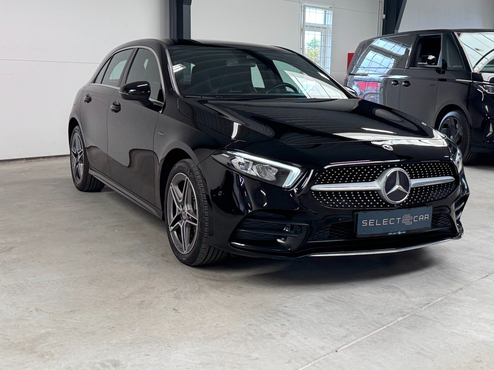 Sort Mercedes A250 e fra 2022