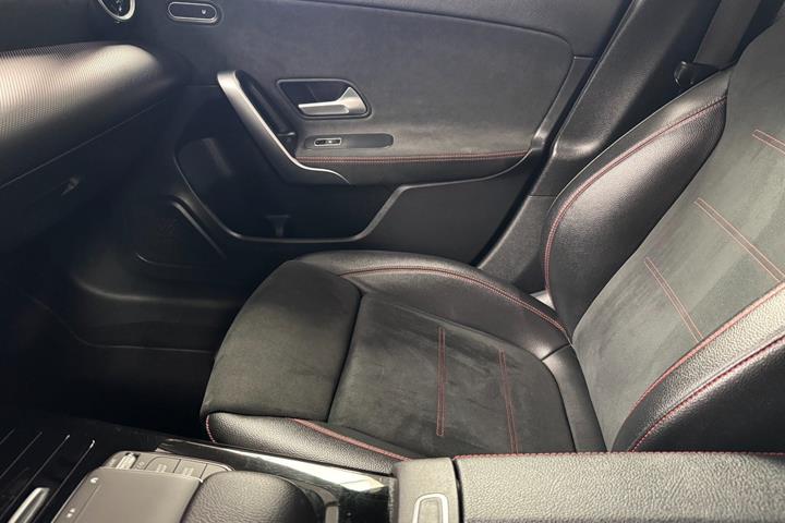 Sort Mercedes A250 e fra 2022