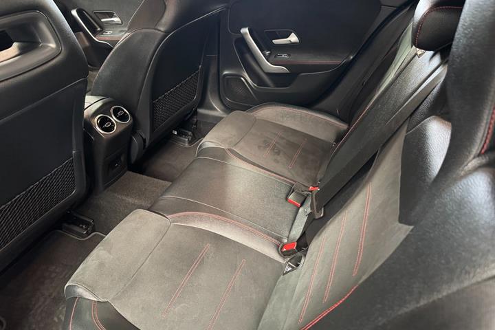 Sort Mercedes A250 e fra 2022