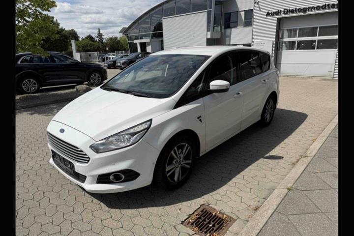 Hvid Ford S-MAX fra 2017