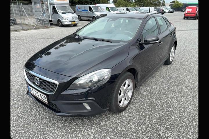 Sort Volvo V40 fra 2014