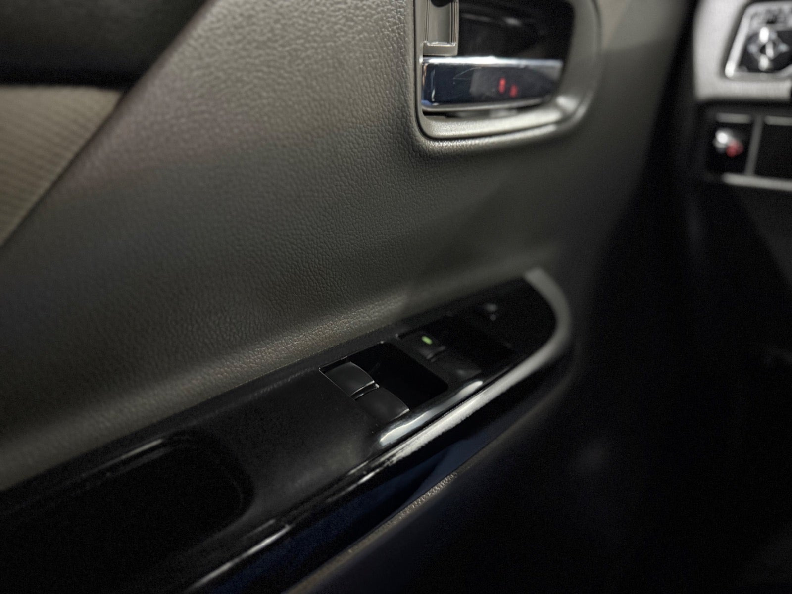 undefined Mitsubishi L200 fra 2016