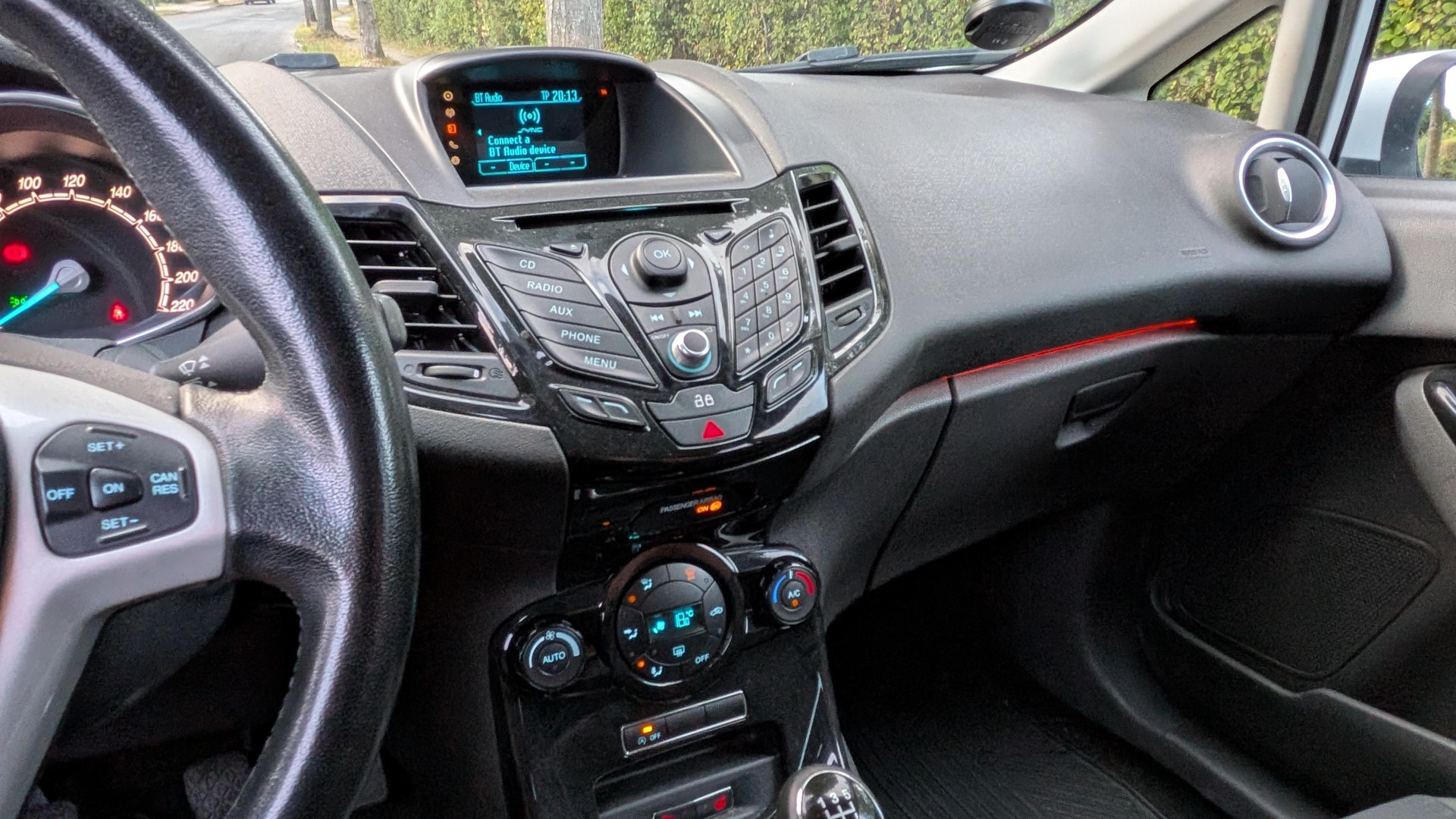 Hvid Ford Fiesta fra 2013